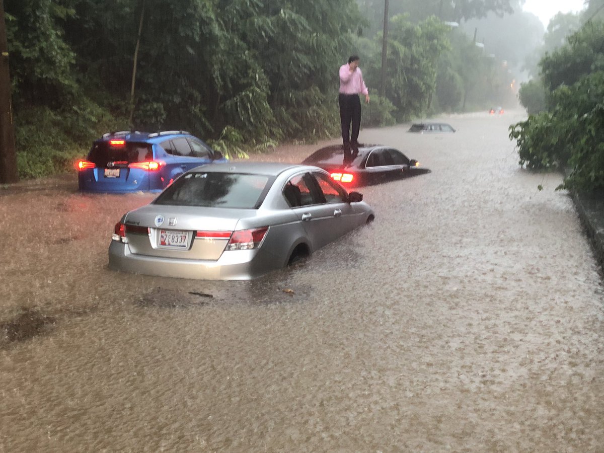 Serious flooding situation on Canal Road near Fletchers Cove with numerous drivers stranded - #DCWX @WTOP   