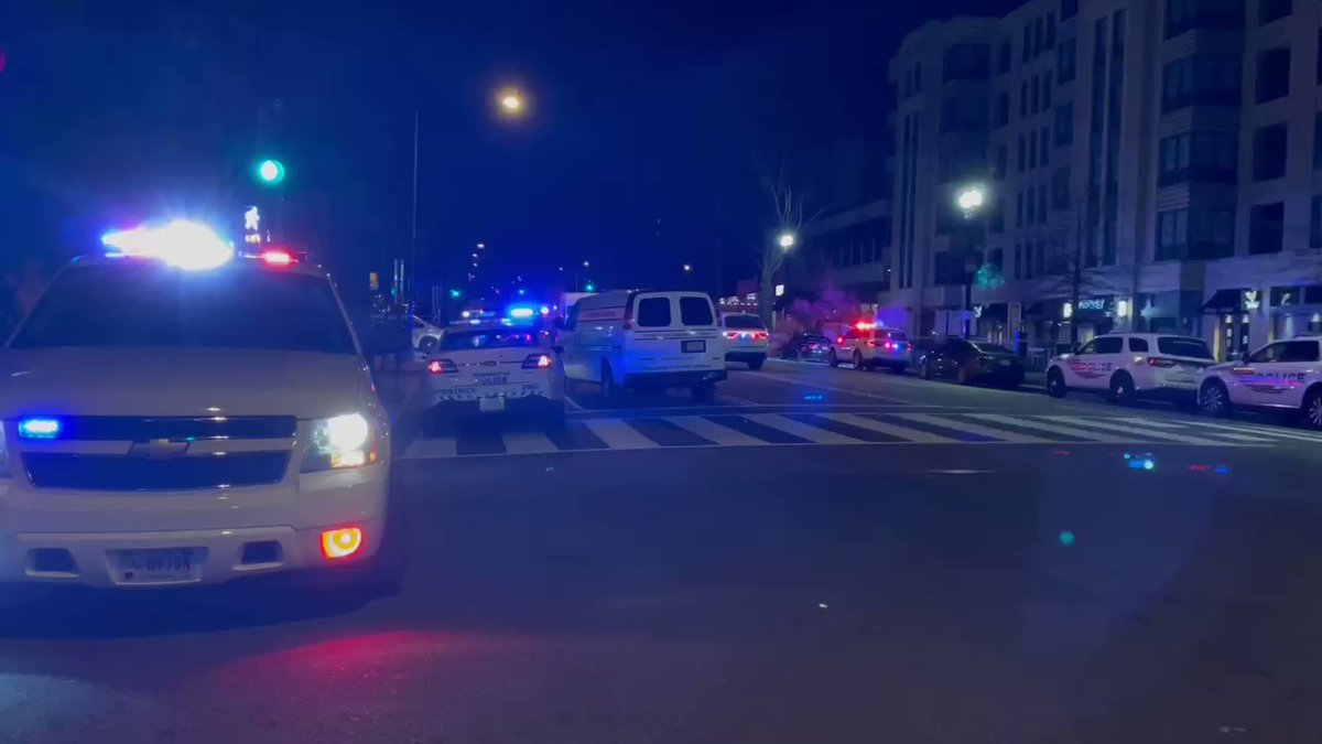 Multiple people shot 4400 Connecticut Ave NW DC.