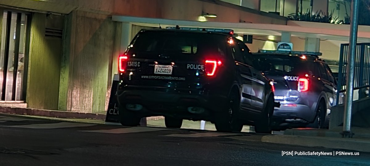 SacPD responded to a robbery of a person at gunpoint. It occurred at the parking garage, 4th and L Sts. According to radio reports, four suspects fled the area. s as info comes available