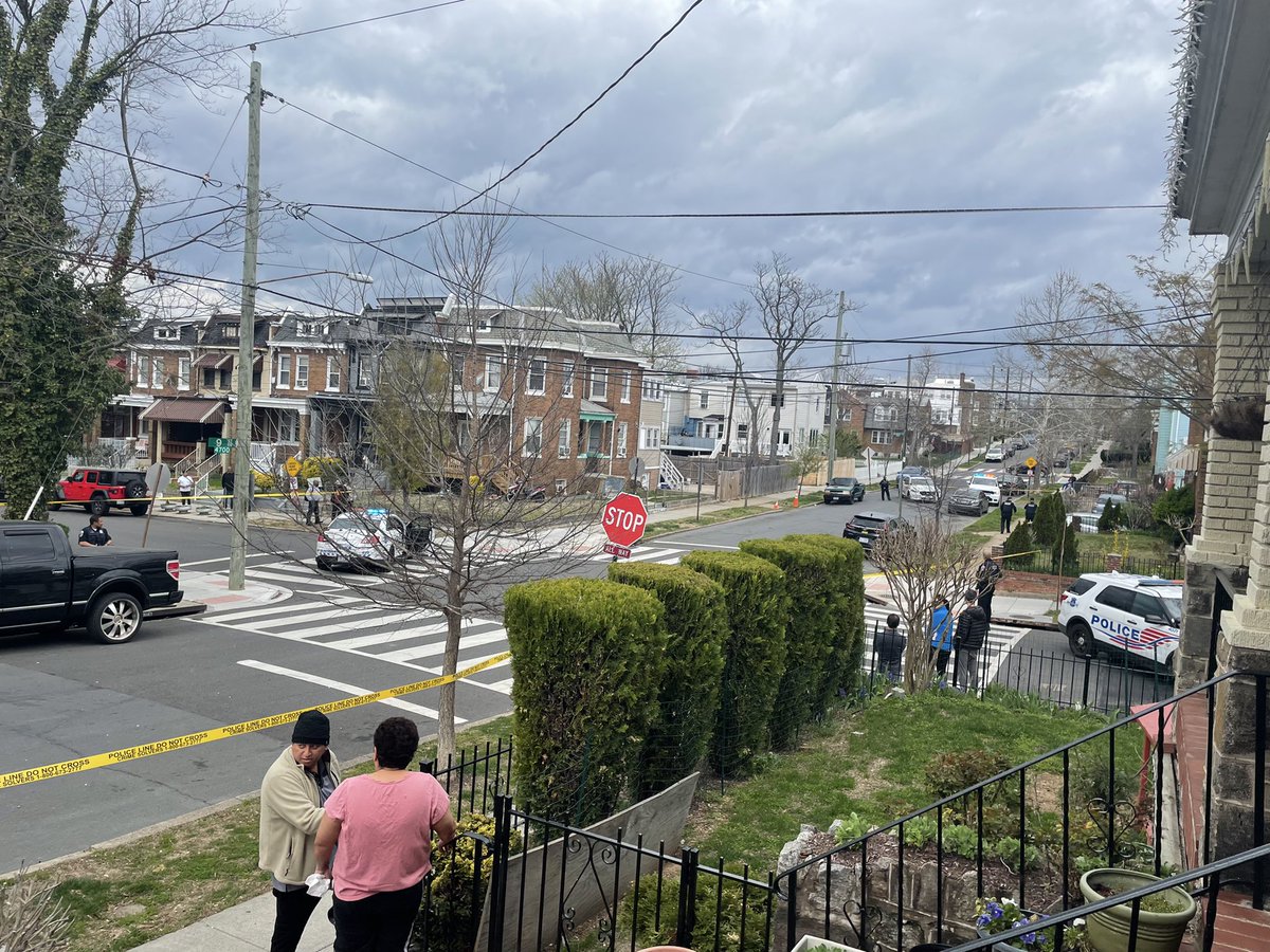 Double Shooting on 9th St. & Decatur St. N.W. Community Members reported hearing multiple rounds of gunfire. Two individuals self transported with gunshot wound injuries. First reported by @alanhenney