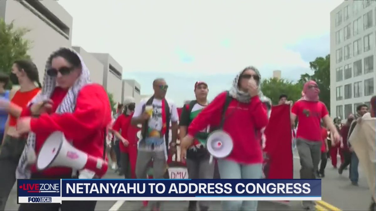 5 arrest was made at 4th and Independence Ave. S.W. for blocking and incommoding. Which was my original report Demonstrators march through the streets of D.C. ahead of Netanyahu's address to Congress at 2pm. Police have not confirmed any arrests at this time