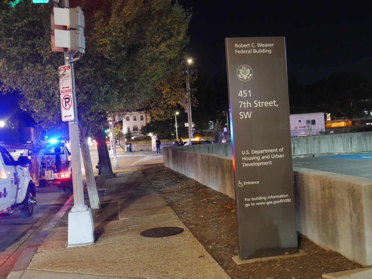 ARMED ROBBERY with  TASER: next to the Robert C. Weaver Federal Building, 7th Street & Frontage Rd SW in Washington DC— the victim flagged down an MPD Tow Truck driver near the Kamala Harris traffic detail, advising he was robbed at “taserpoint.” DC Police in the area now