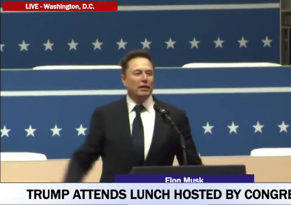 Elon Musk hizo un gesto que parece un saludo romano en la celebración de la inauguración (dos veces)