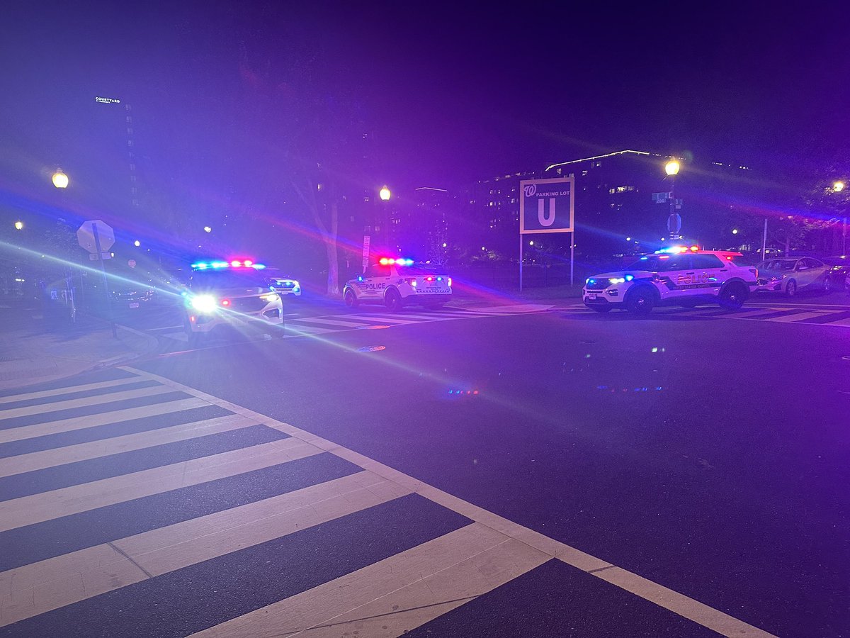 MPD investigating a shooting just around the corner from tonight’s ANC community meeting discussing public safety. Victim is a young adult male, who died on scene. Full house at the ANC community meeting. Public safety is expected to be brought up, given the juvenile takeover Saturday night.  x.com/cfloresnews/st…