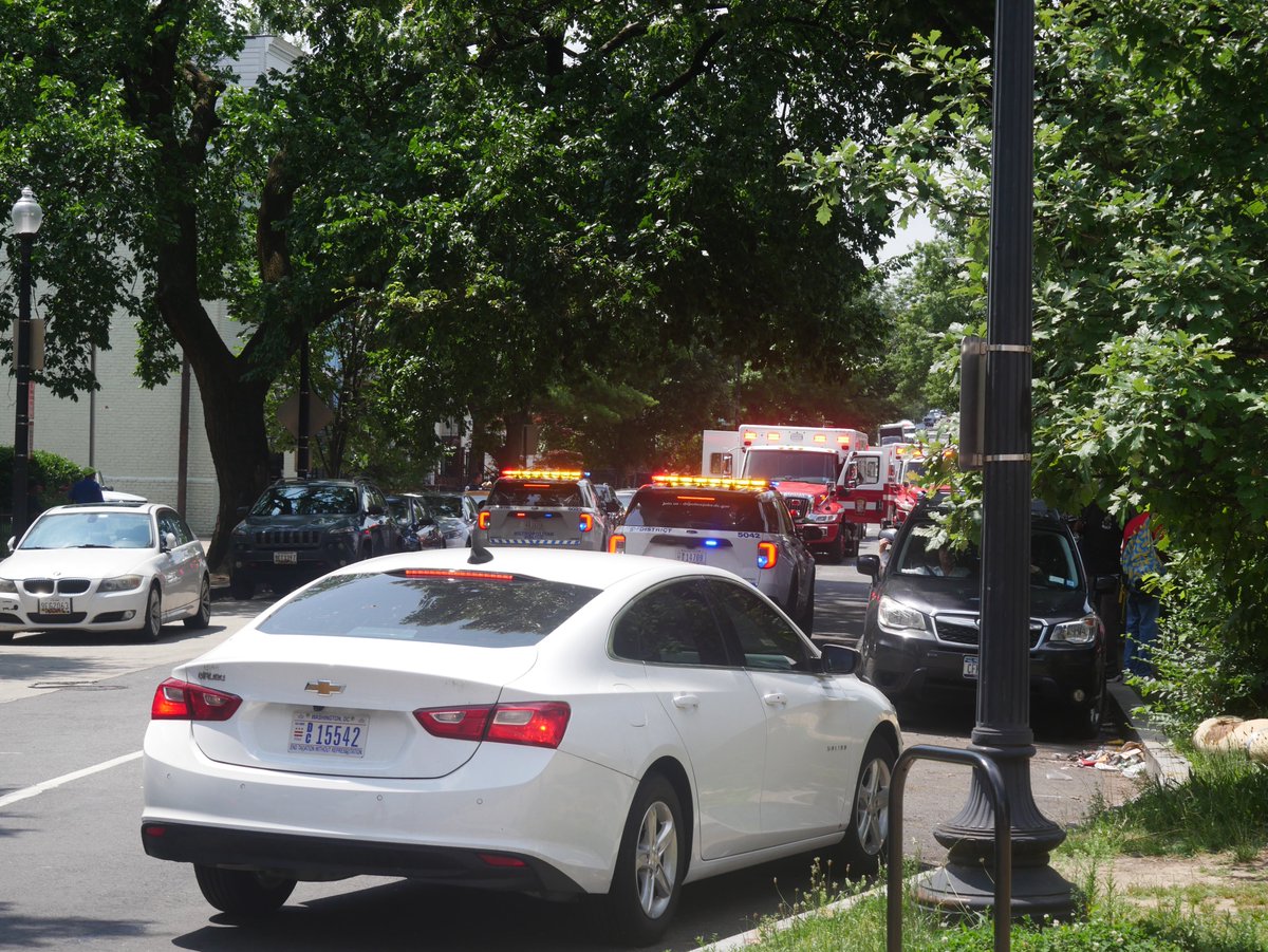 DOUBLE SHOOTING IN DC: 15th Street NE & Benning Rd NE in Kingman Park DC— man in a wheelchair shot in the back, second man shot in the chest. This comes less than an hour after a shooting at 1700 Benning Rd NE… DCCrime