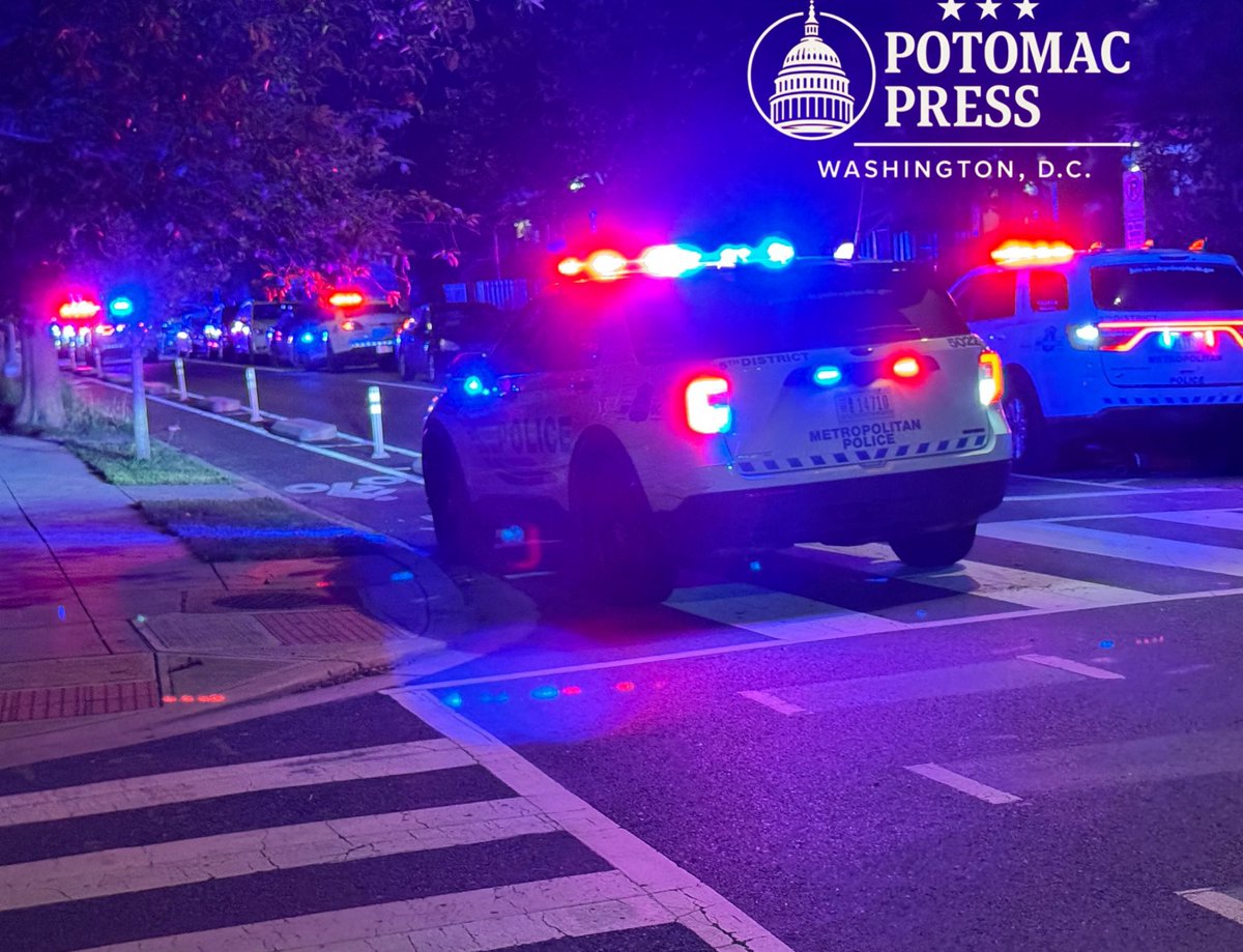 DOUBLE Homicide IN NORTHEASTMPD is on scene investigating a double fatal shooting in the 400 Bl. Of 19th Street N.E with two individuals pronounced deceased at the scene. The gender and ages of the victims is unknown at this time