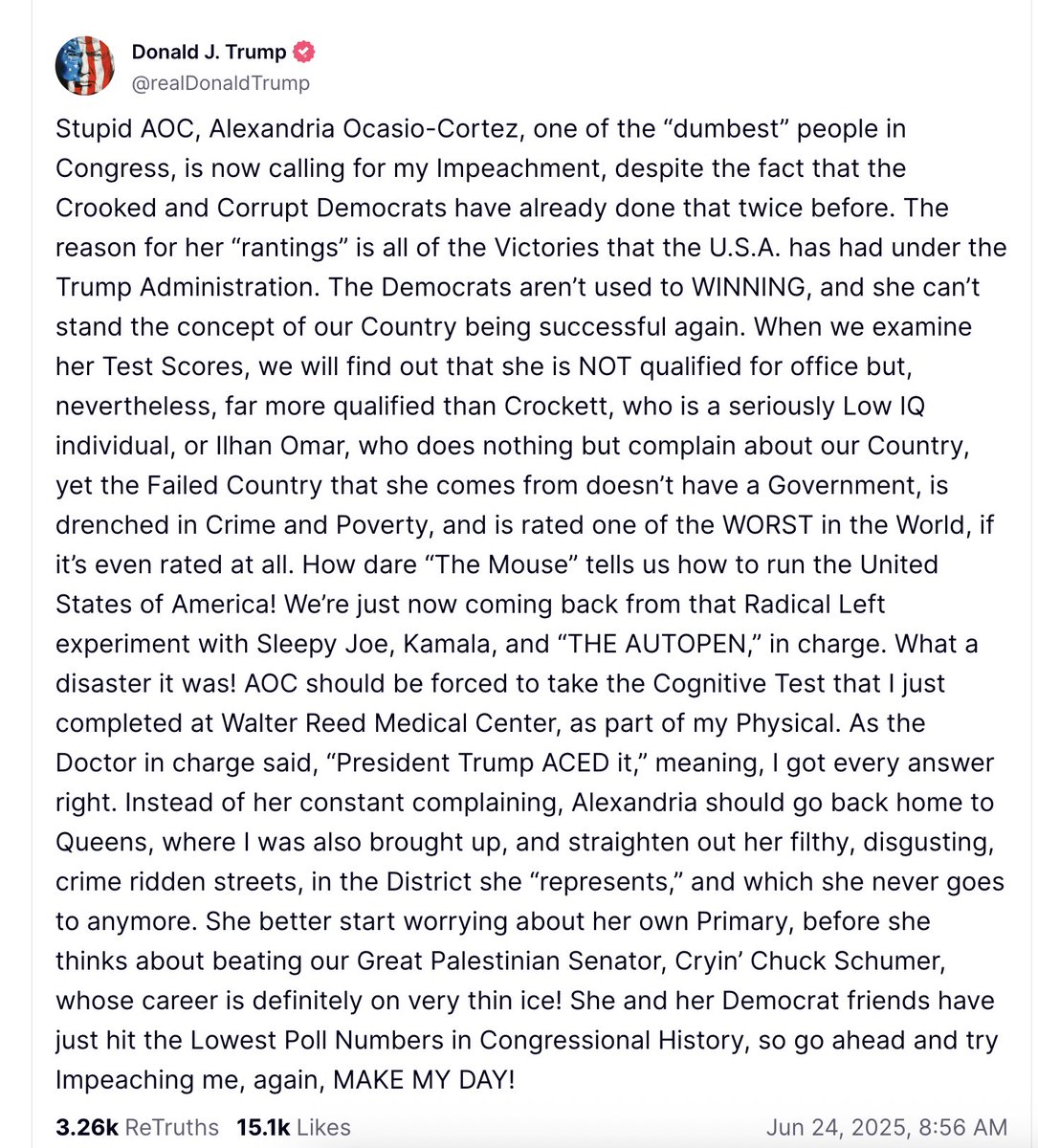 טראמפ משמיץ שלוש חברות קונגרס צבעוניות וכותב אותן טיפשות, גינה את צ'אק שומר ותיאר אותה כפלסטיני ותיאר את קווינס כמלוכלכת, מגעילה, מוכת פשע.