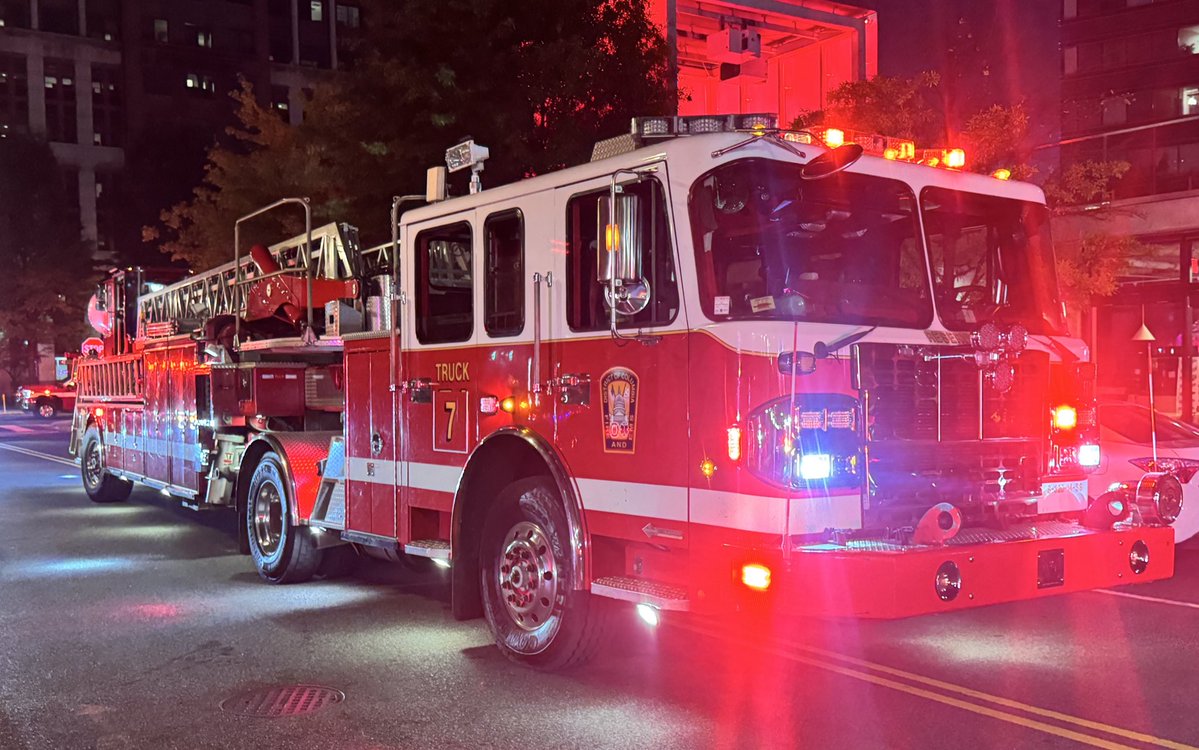 Box Alarm 1100 block 2nd Pl. NE. Smoke is clearing. There are no injuries. Incident under control. DC firefighters