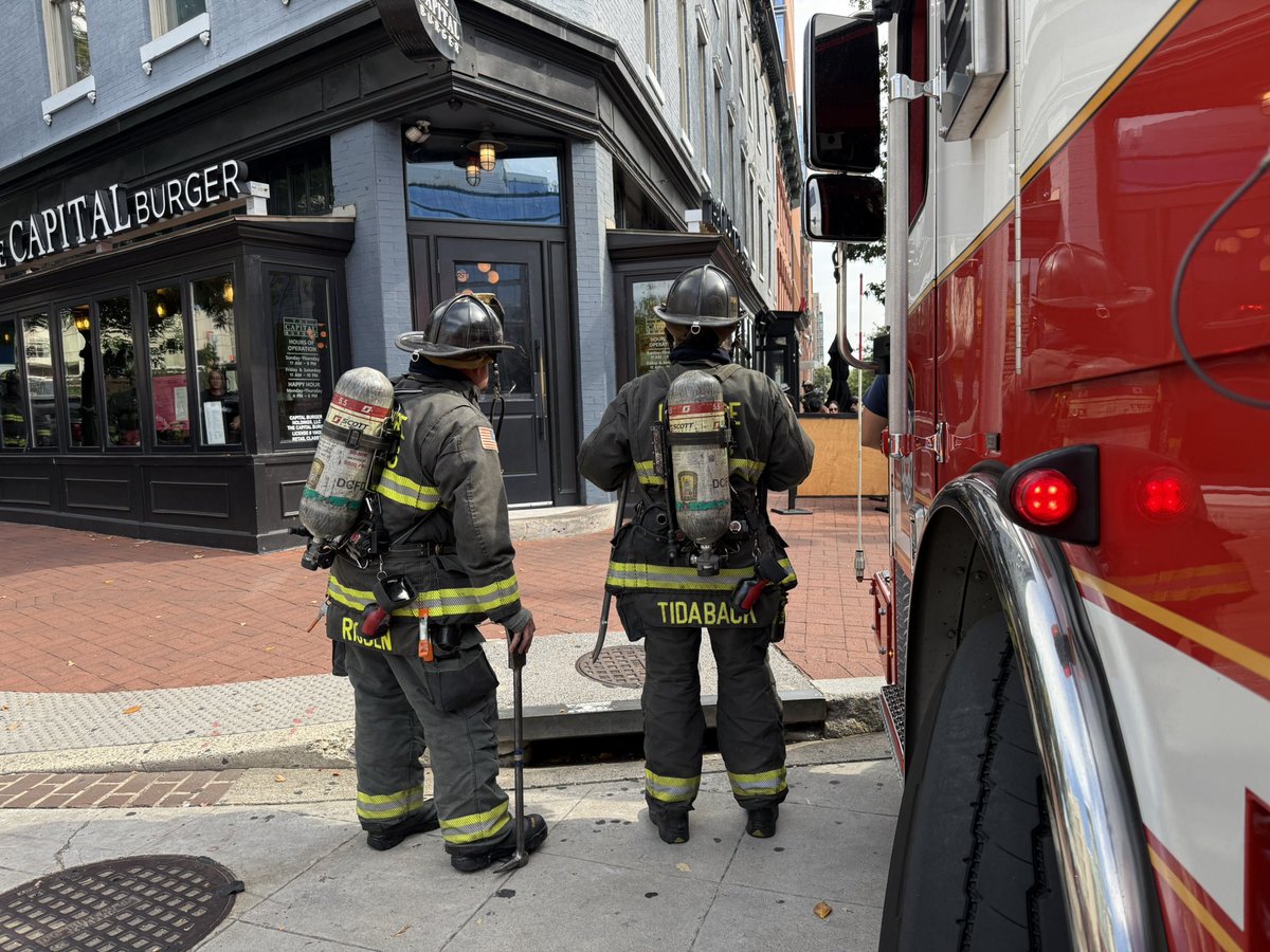 Hazmat Box Alarm: 1000 Blk. 7th St. Investigating  chemical spill. Several businesses have been evacuated for cautionary reasons