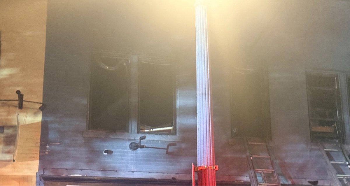 Second Alarm sounded: 700 Block of 8th St SE FIre is contained, currently working on hotspots. One firefighter currently being evaluated for a non-life threatening injury