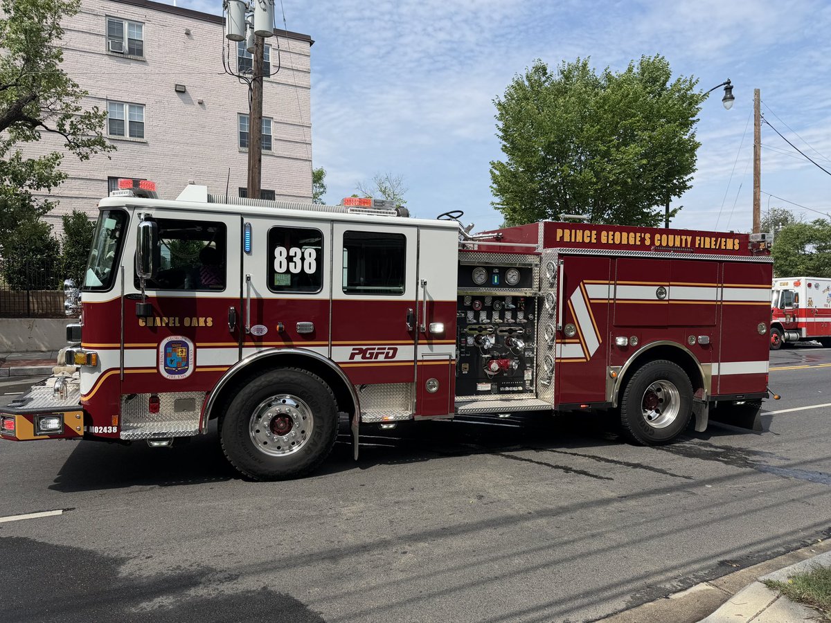 Box Alarm:   900 Block of Eastern Avenue on the Maryland side, @dcfireems assisted @PGFDNews with a one story detached garage. Fire originated from brush and extended to rooftop. PGFD Fire Investigators on scene. No injuries, home was vacant at time of fire