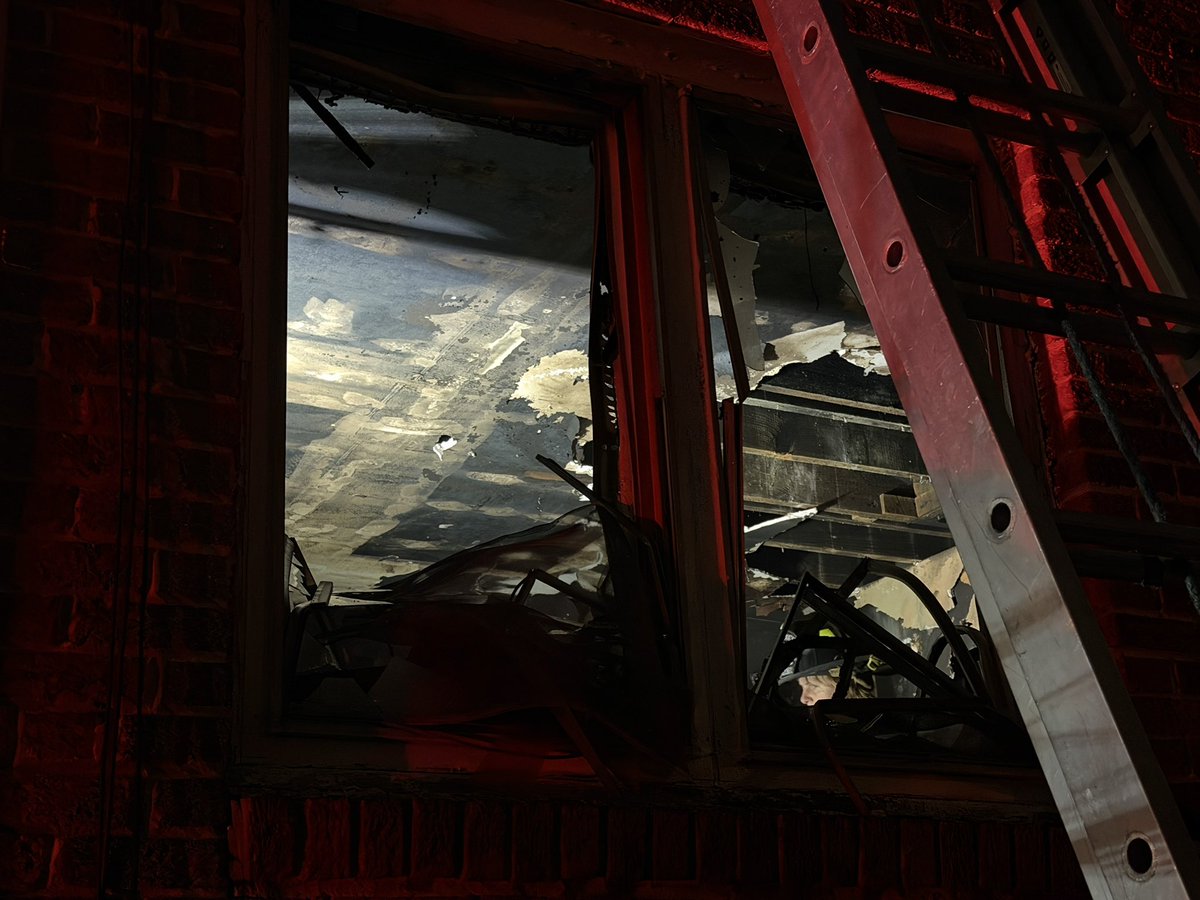 Working Fire - Correct location is 500 Block of Foxhall Place SE. All fire is extinguished with extensive overhaul to occur due to clutter conditions. No injuries/no displacements.  
